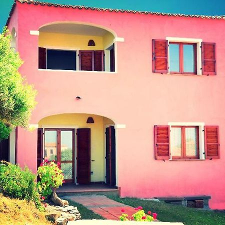 Ferienwohnung Da Mario E Maria Aglientu Exterior foto