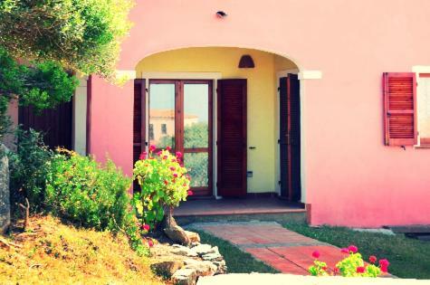 Ferienwohnung Da Mario E Maria Aglientu Exterior foto